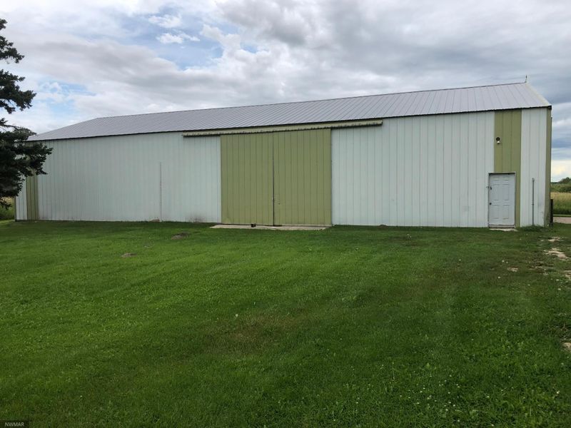 48505 County Rd 2, Badger, MN 56751