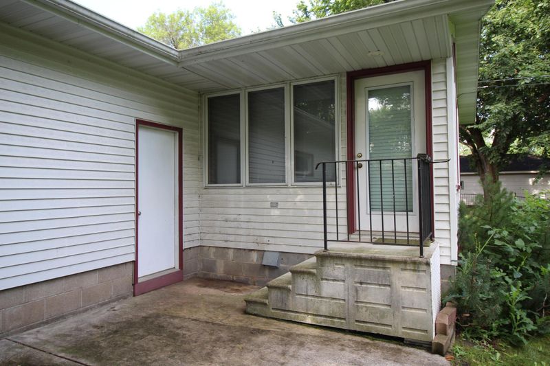 208 Lagoon St W, Vermillion, MN 55085
