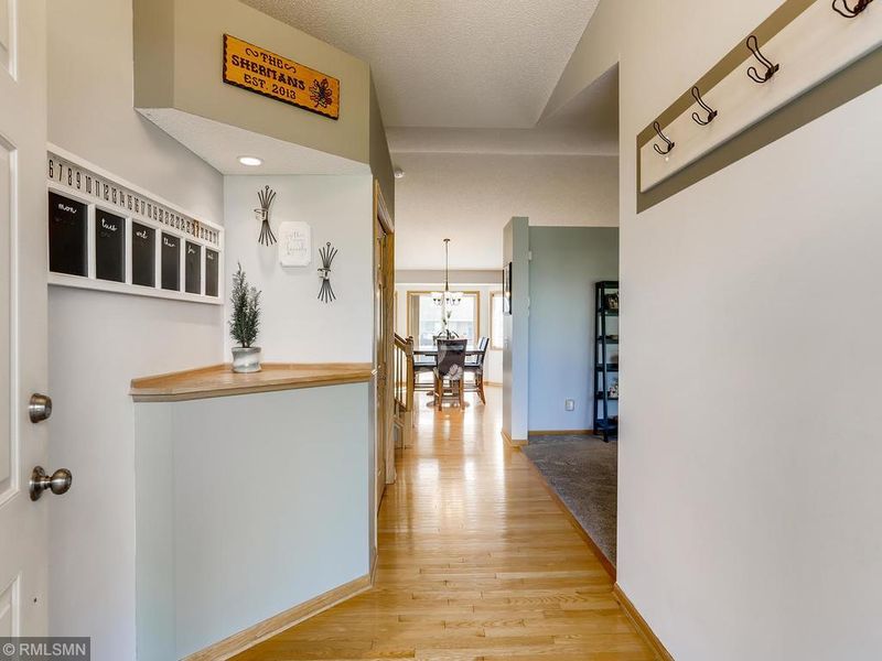 3106 Kaeding Ln, Saint Michael, MN 55376