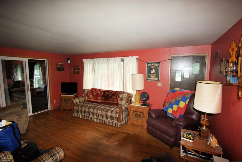 21362 Us Highway 2, Warba, MN 55793