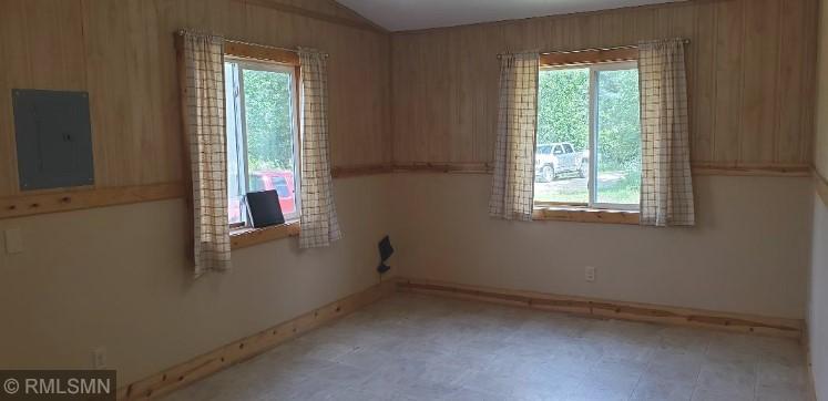 59178 404th Ave, Zumbro Falls, MN 55991