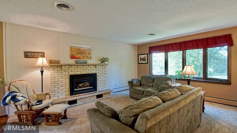 958 Aspen Ave, Red Wing, MN 55066