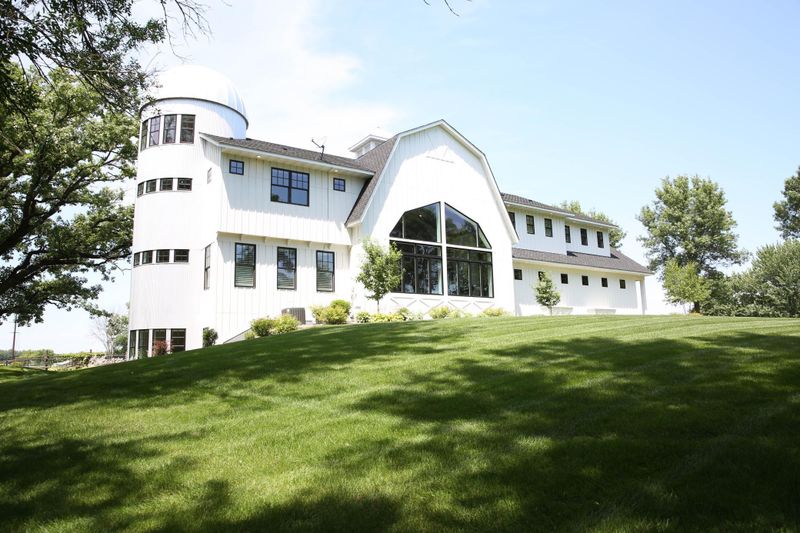 24729 Dodd Blvd, Lakeville, MN 55044