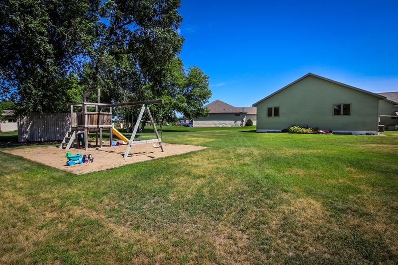 341 Circle Dr, New Munich, MN 56356
