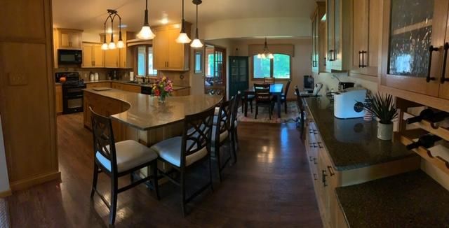 2205 River Rd, Windom, MN 56101