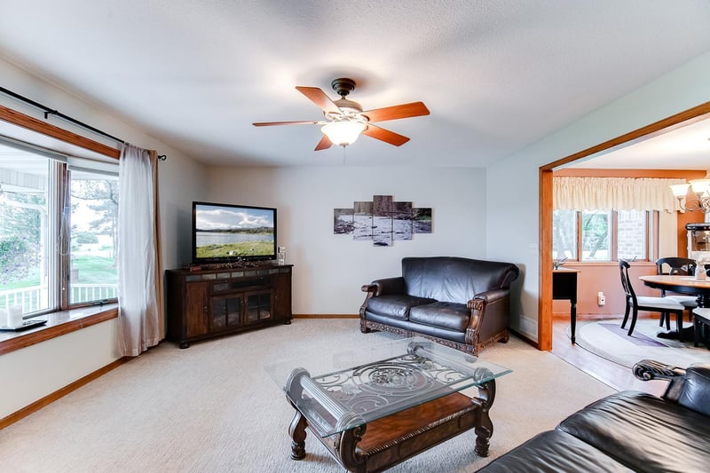 4340 240th St E, Hampton, MN 55031