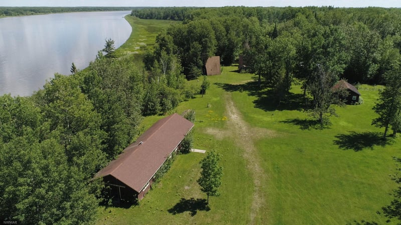 1752 26th Ave NW, Baudette, MN 56623