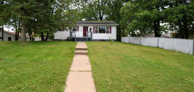 610 2nd St SW, Crosby, MN 56441
