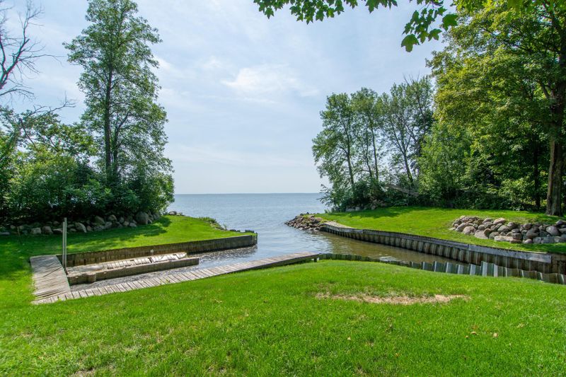 38983 240th St, Aitkin, MN 56431