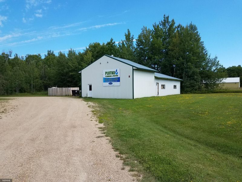 116 River Dr NE, Baudette, MN 56623