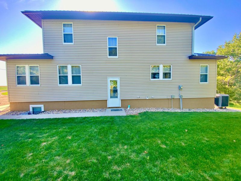 2748 280th St, Ivanhoe, MN 56142