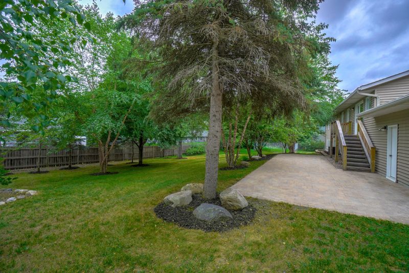 5828 Buffalo Ln, Shoreview, MN 55126
