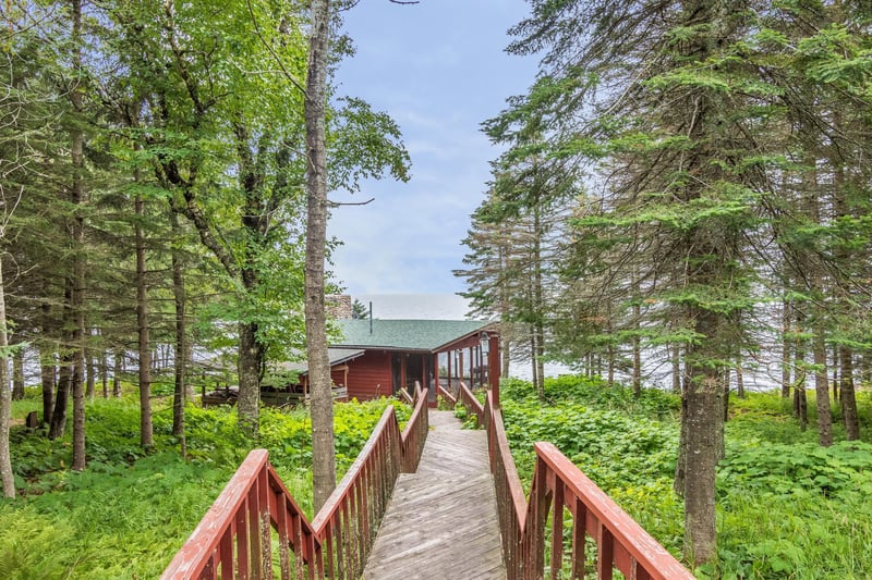 3466 Hwy 61, Two Harbors, MN 55616