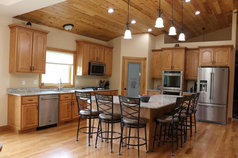 1112 68th Ave, Amery, WI 54001