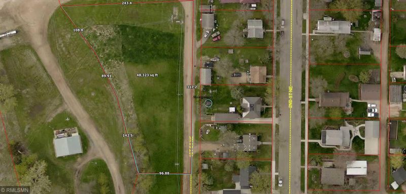 506 1st St N, Montgomery, MN 56096