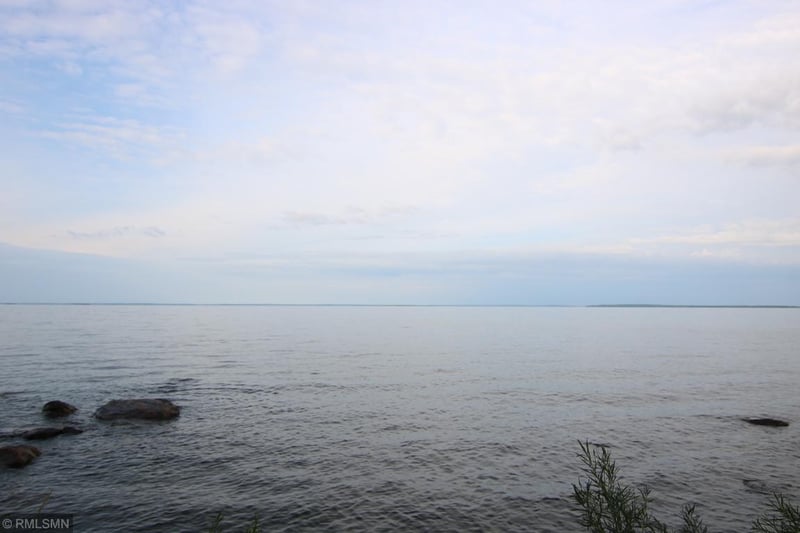 11185 5 Mile Point Rd NW, Federal Dam, MN 56641