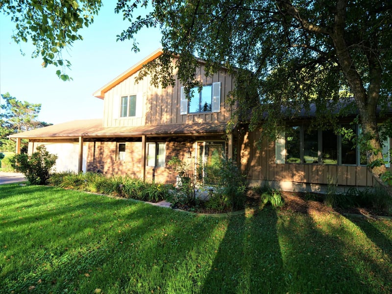 15821 E County Road 14, Kellogg, MN 55945