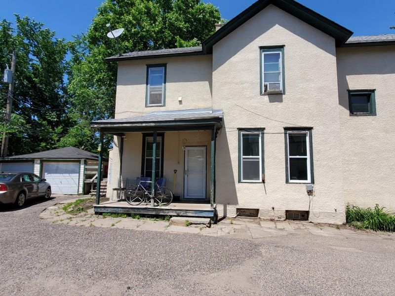 1434 Grand St NE, Minneapolis, MN 55413