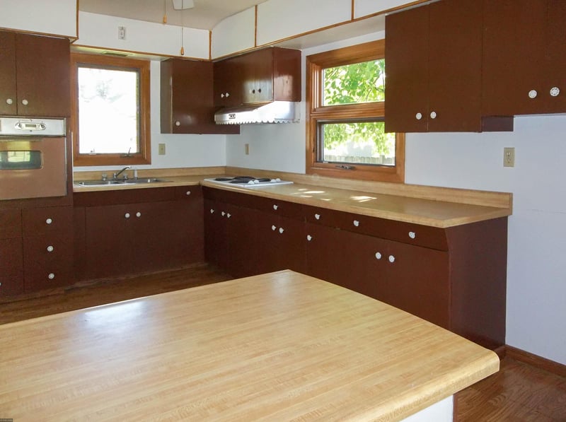 204 W 2nd St, Argyle, MN 56713