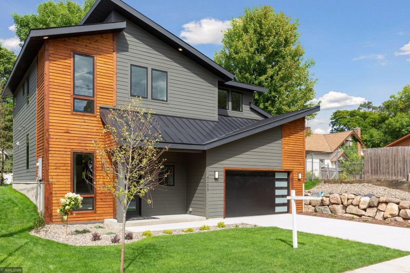 4208 Morningside Rd, Edina, MN 55416