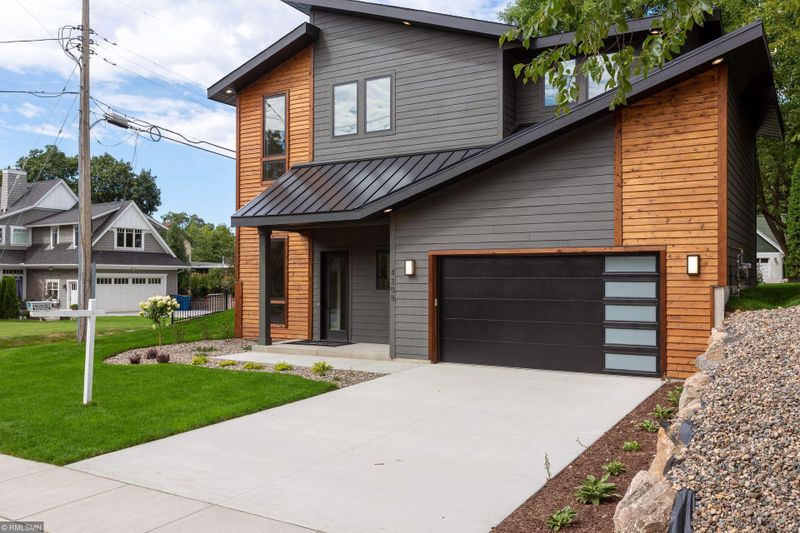 4208 Morningside Rd, Edina, MN 55416