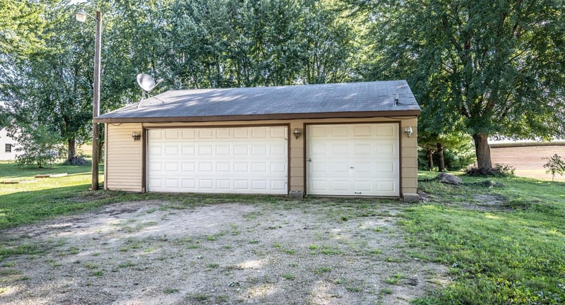 24102 Hogan Ave, Hampton, MN 55031