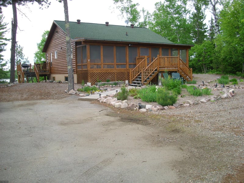 1131 Ring Rock Rd, Ely, MN 55731
