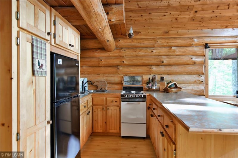N2446 Loons Bay Rd, Weyerhaeuser, WI 54895