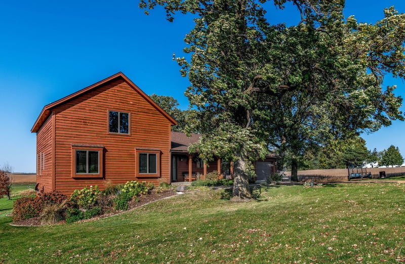 13720 County Road 31, Hamburg, MN 55339