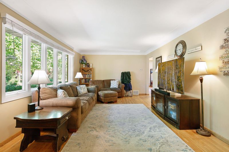 6310 S Pleasant Ave, Richfield, MN 55423