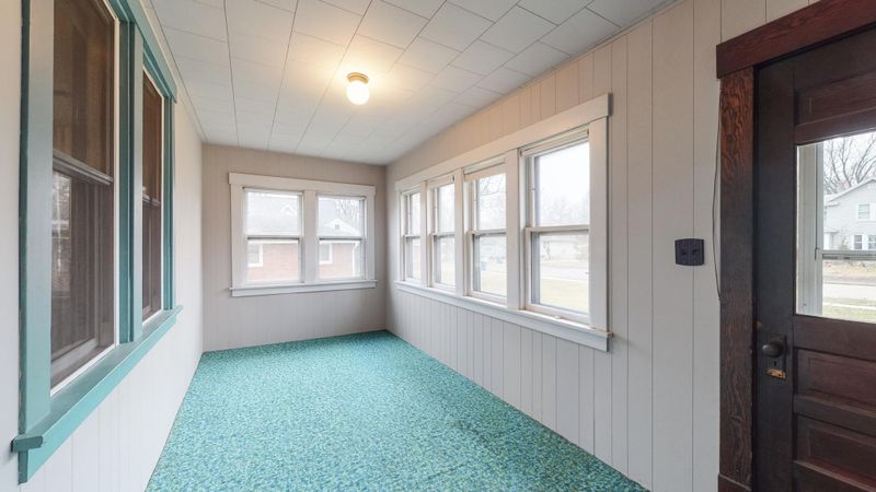 308 1st Ave NW, Kasson, MN 55944
