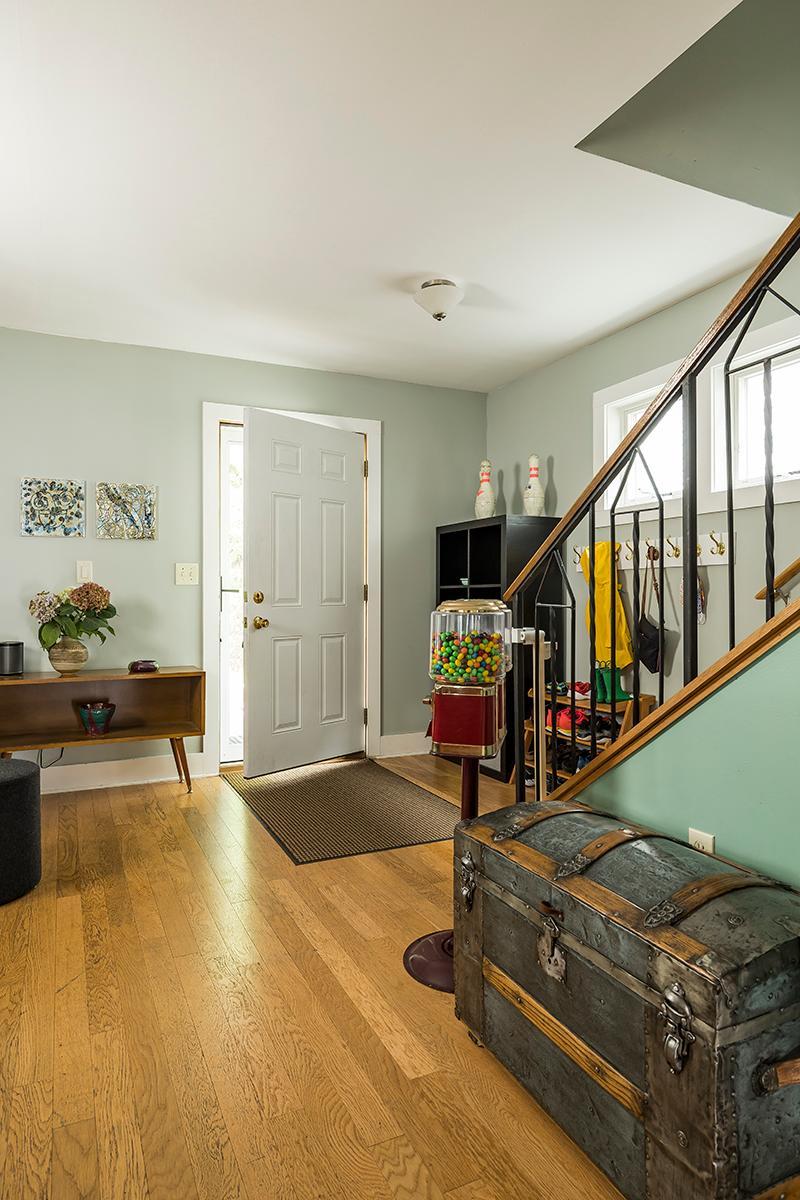 2717 S 8th St, Minneapolis, MN 55454