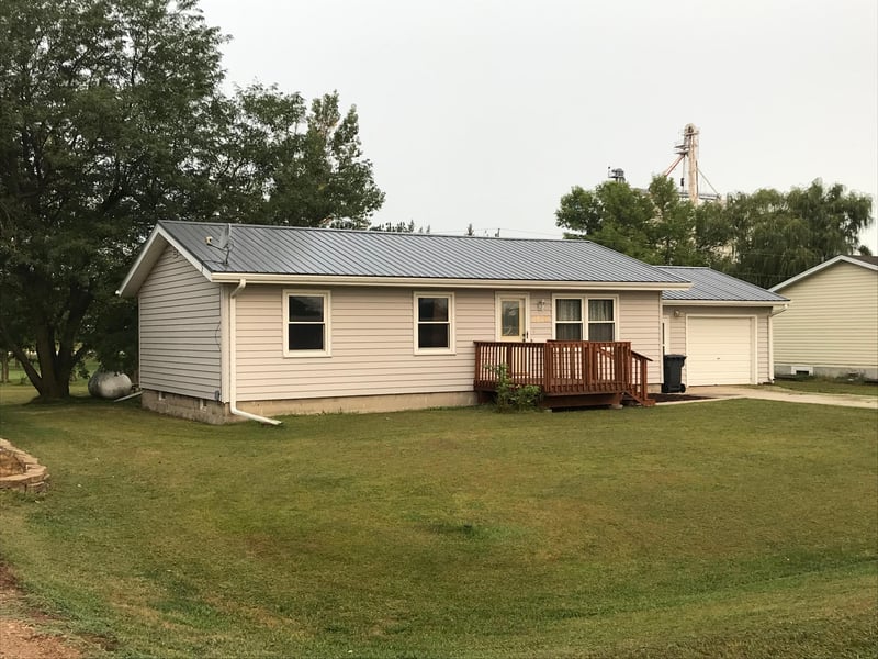 2529 Birchwood Dr, Bigelow, MN 56117