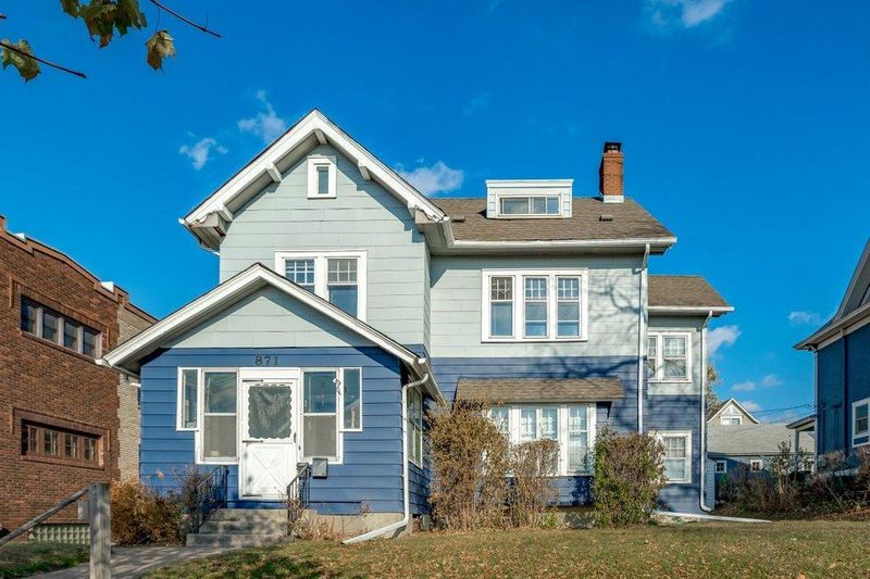 871 Saint Clair Ave, Saint Paul, MN 55105