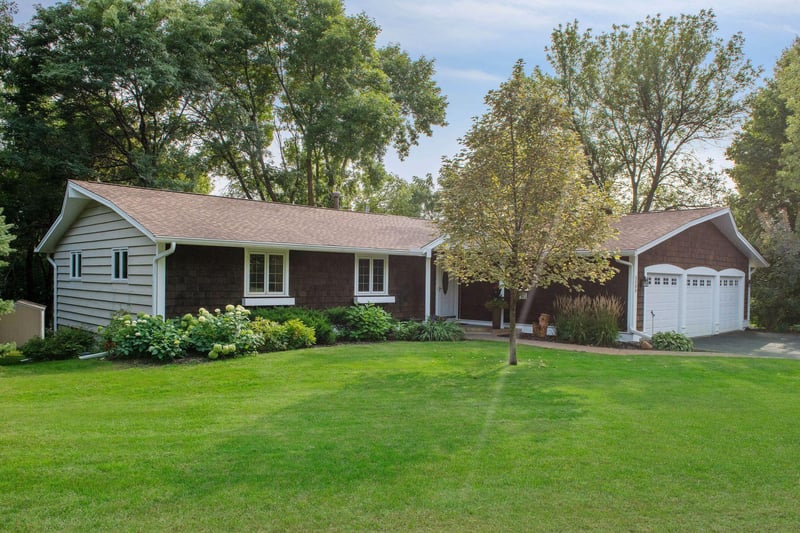 2265 Webber Hills Rd, Orono, MN 55391