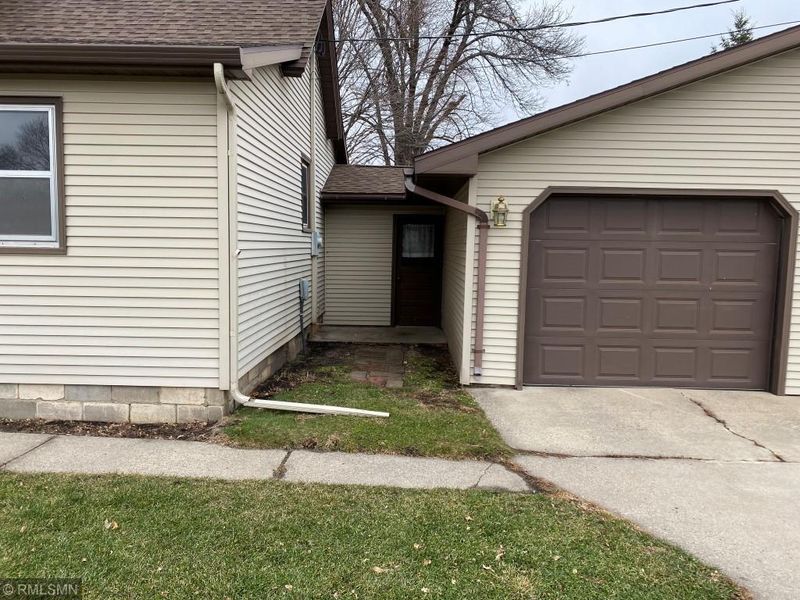 200 3rd St, Albany, MN 56307