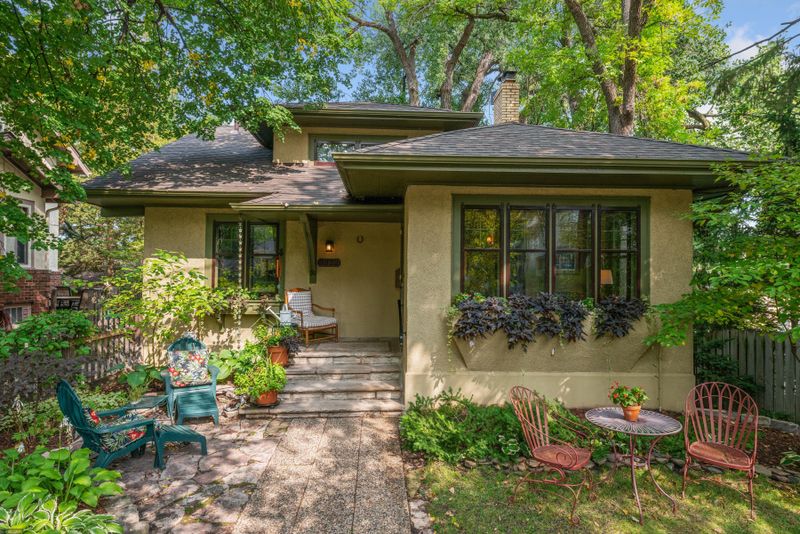 3322 W 32nd St, Minneapolis, MN 55416