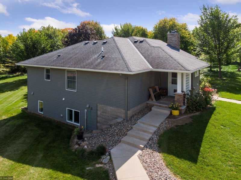 817 Main St E, Saint Stephen, MN 56375