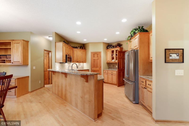 6037 Woodchuck Cir, Lino Lakes, MN 55110