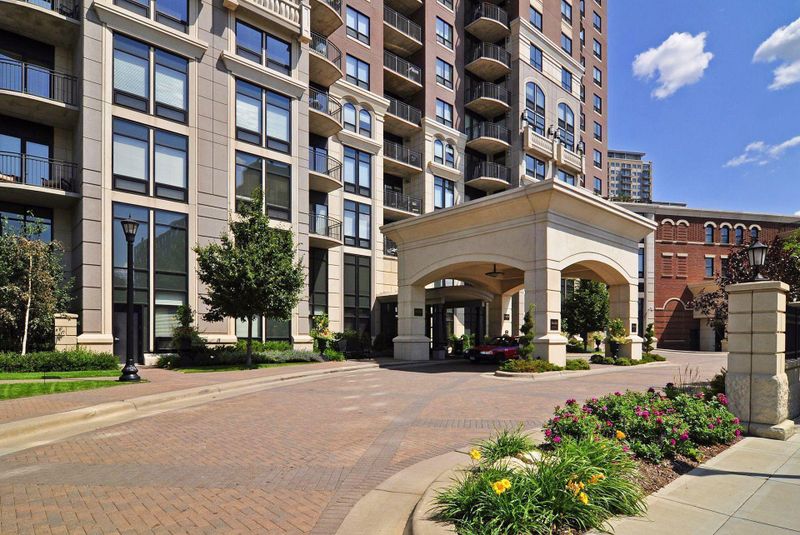 500 E Grant St #302, Minneapolis, MN 55404