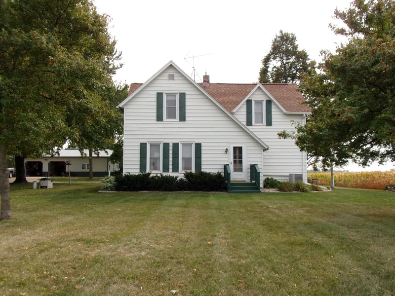 205 Wenberg St E, Dunnell, MN 56127