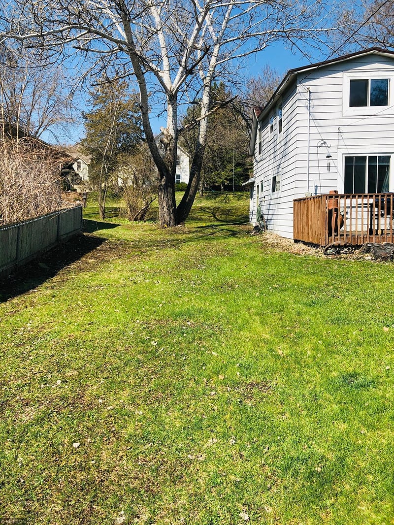 323 Minnesota St S, Bayport, MN 55003