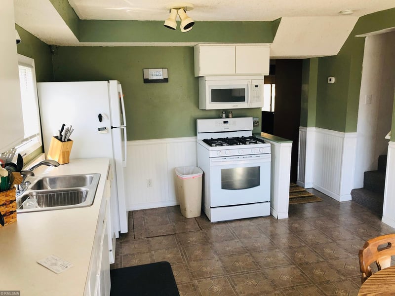 323 Minnesota St S, Bayport, MN 55003