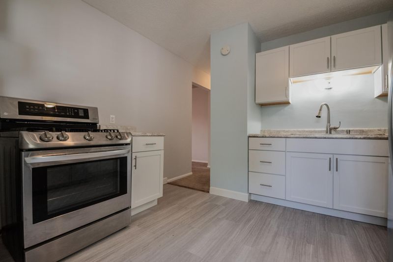 6941 Cleve Ave E, Inver Grove Heights, MN 55076