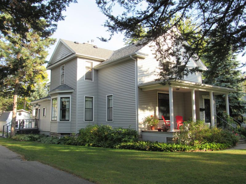 611 13th St S, Benson, MN 56215