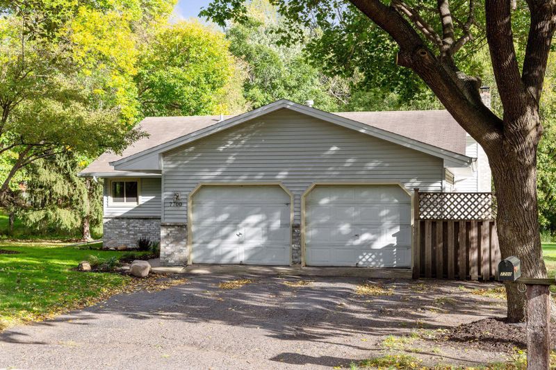 7700 Abbott Ave N, Brooklyn Park, MN 55443