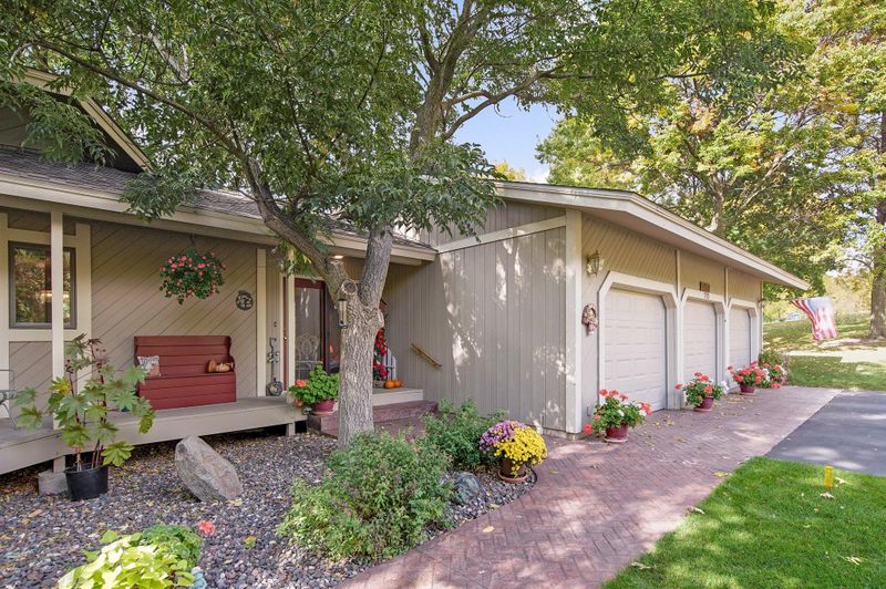 770 Amundson Dr, Stillwater, MN 55082