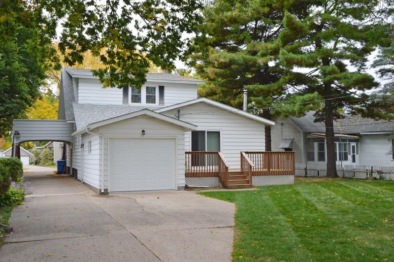 516 W 5th St, Winona, MN 55987