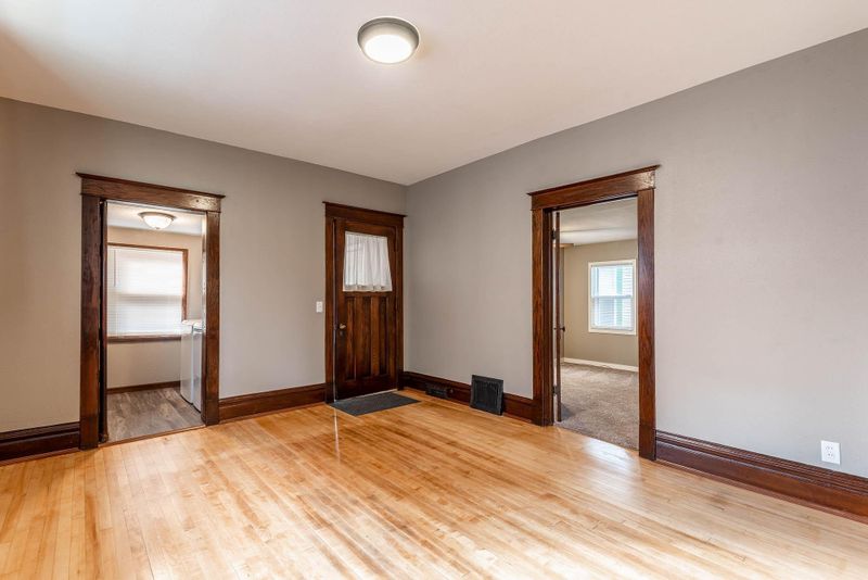 220 Bradley St, Mankato, MN 56001