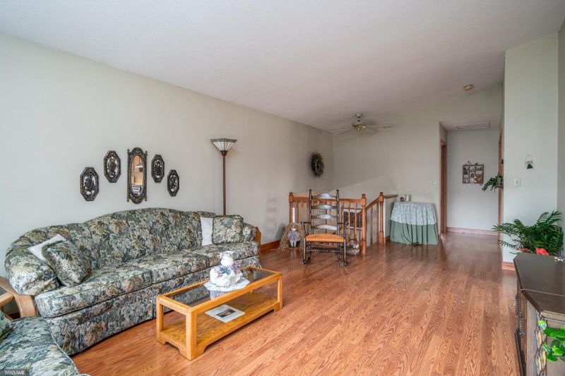 1300 Walsh St, Crookston, MN 56716